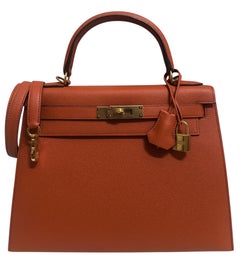 Herrmes Kelly 28 Sellier Terre Battue Epsom in pelle con finiture dorate