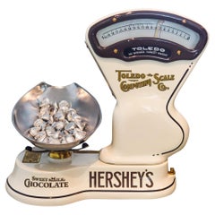 HERSHEY'S 1920 Toledo Chocolate Candy Scale With Hard White Enamel