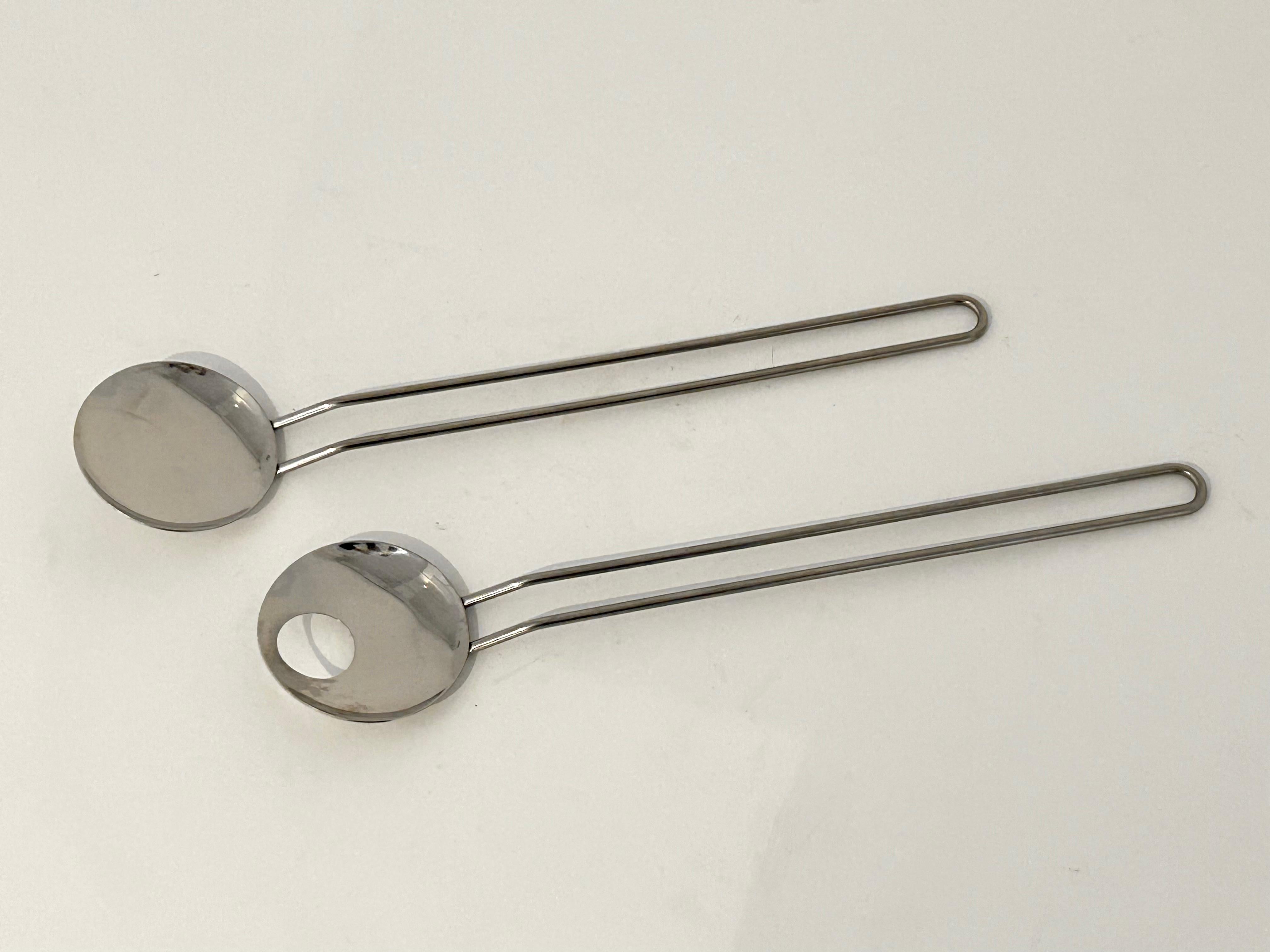 Herstal Dänemark Edelstahlschüssel mit Salatbesteck im Angebot 9