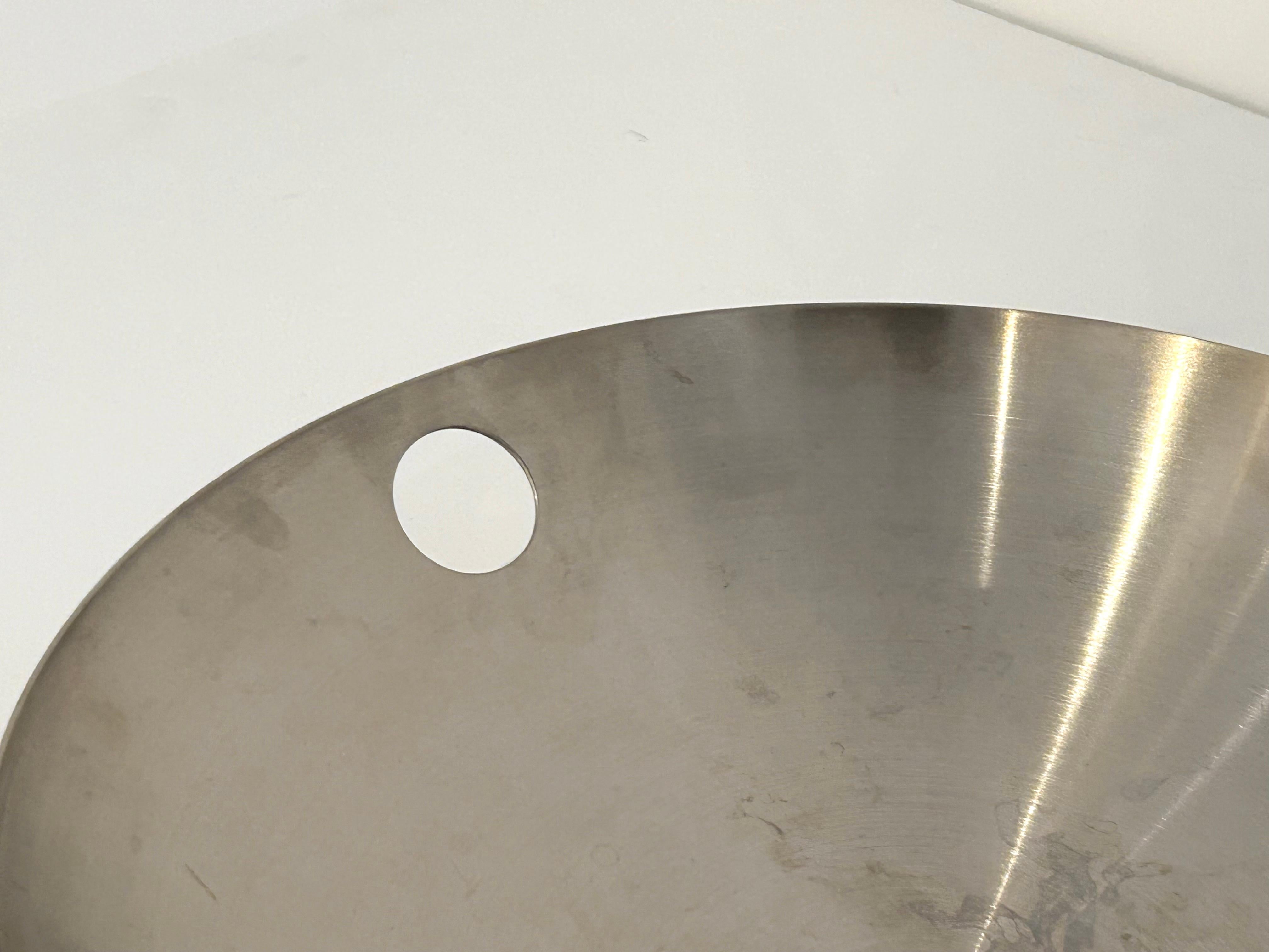 Herstal Dänemark Edelstahlschüssel mit Salatbesteck im Angebot 2