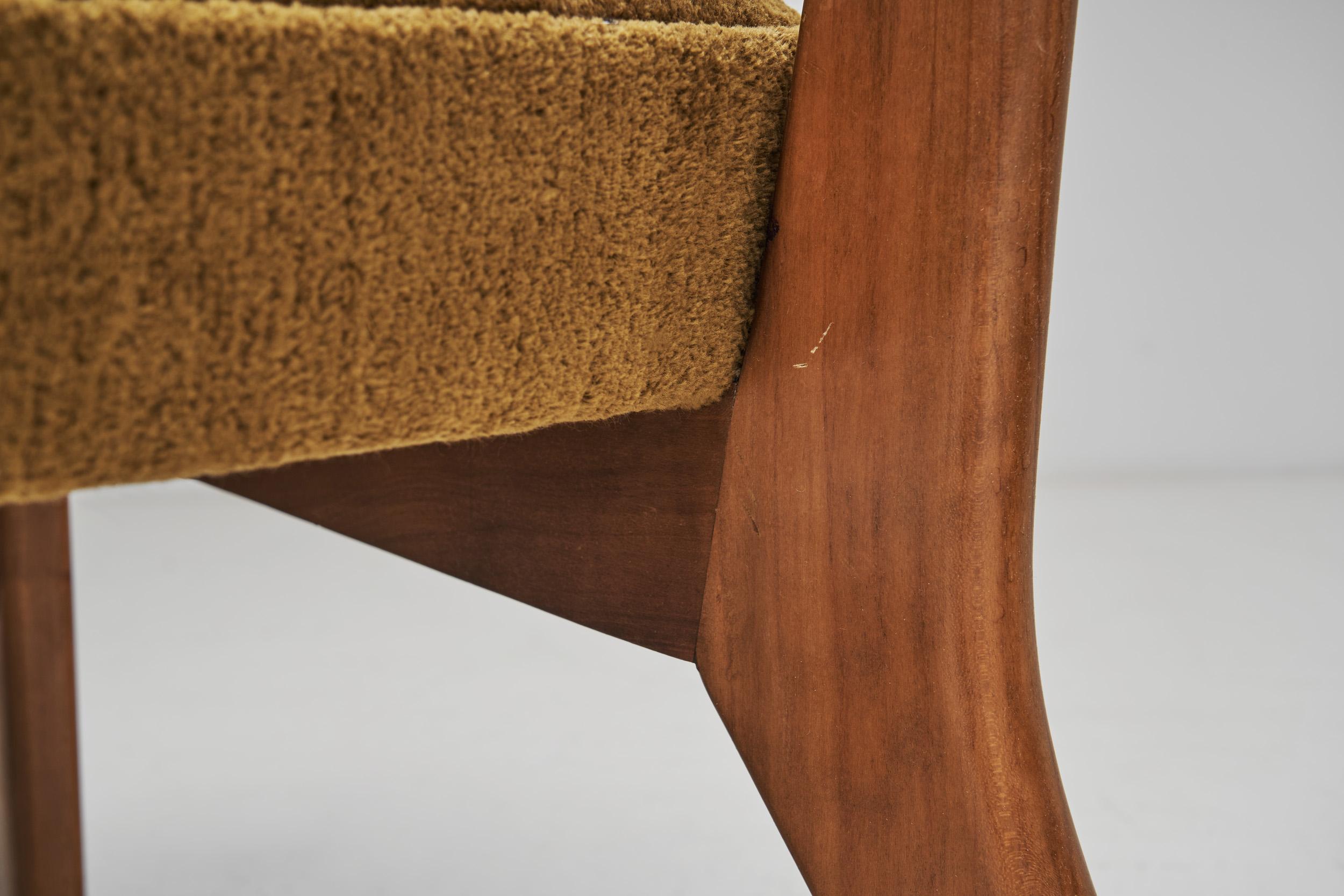 Herta-Maria Witzemann Settee for Schörle & Gölz, Stuttgart, Germany, 1950s 8