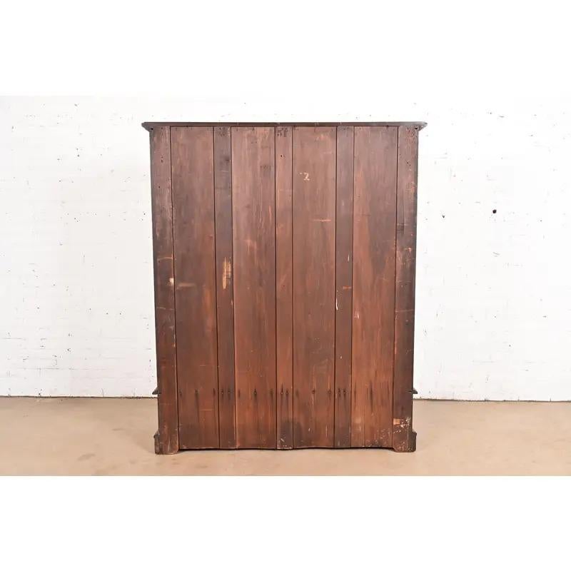 Estilo Herter Brothers Librería antigua Eastlake victoriana de nogal tallado en venta 7