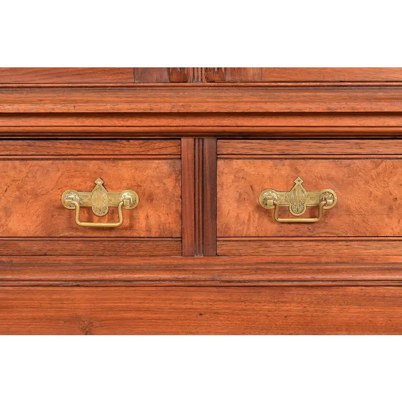 Estilo Herter Brothers Librería antigua Eastlake victoriana de nogal tallado en venta 3