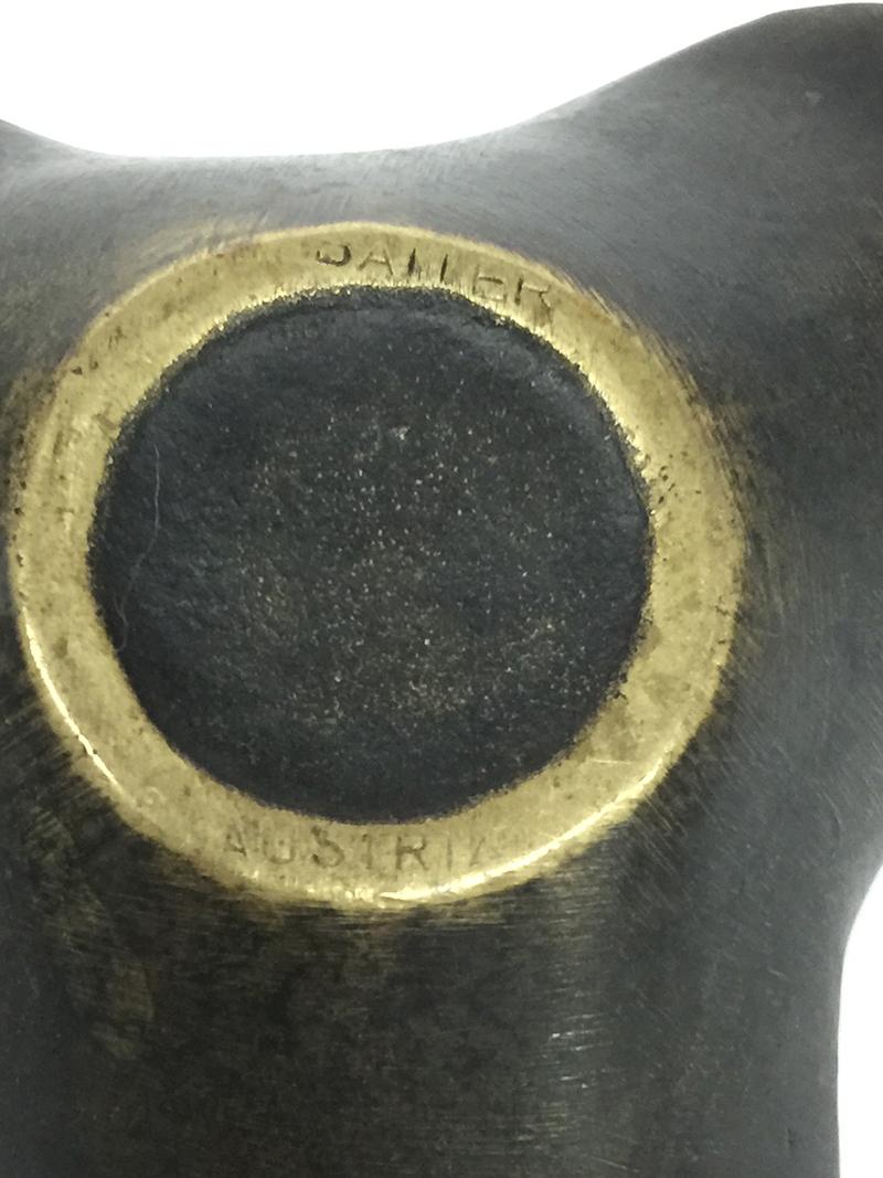 Noirci Bol en bronze autrichien par Hertha Ballers pour Walter Bosse, années 1950 en vente