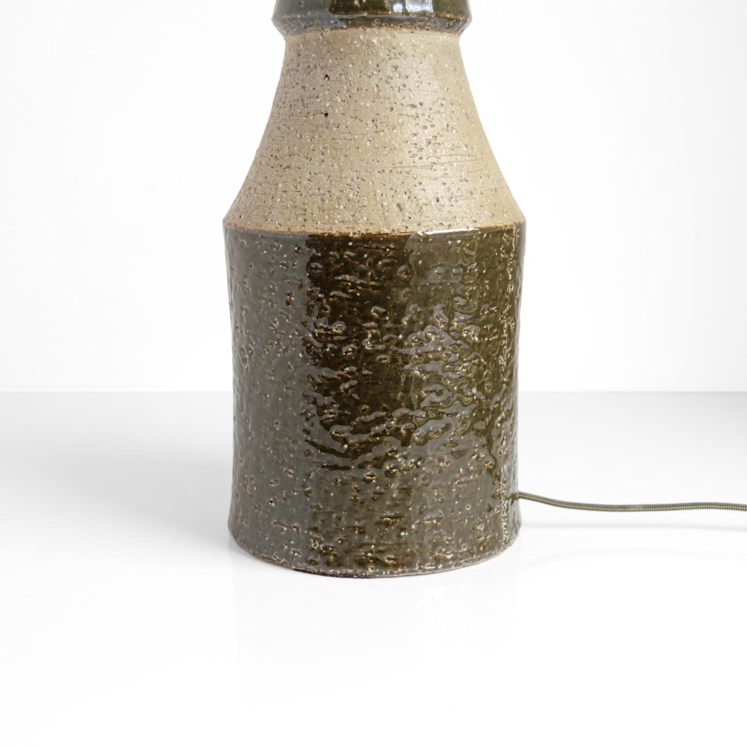 Clay Hertha Bengston hand thrown, Scandinavian Modern ceramic lamp  Rorstrand Sweden For Sale
