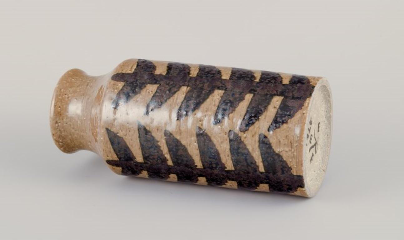 Svedese Hertha Bengtsson per Rörstrand. Grande vaso cilindrico in ceramica. in vendita