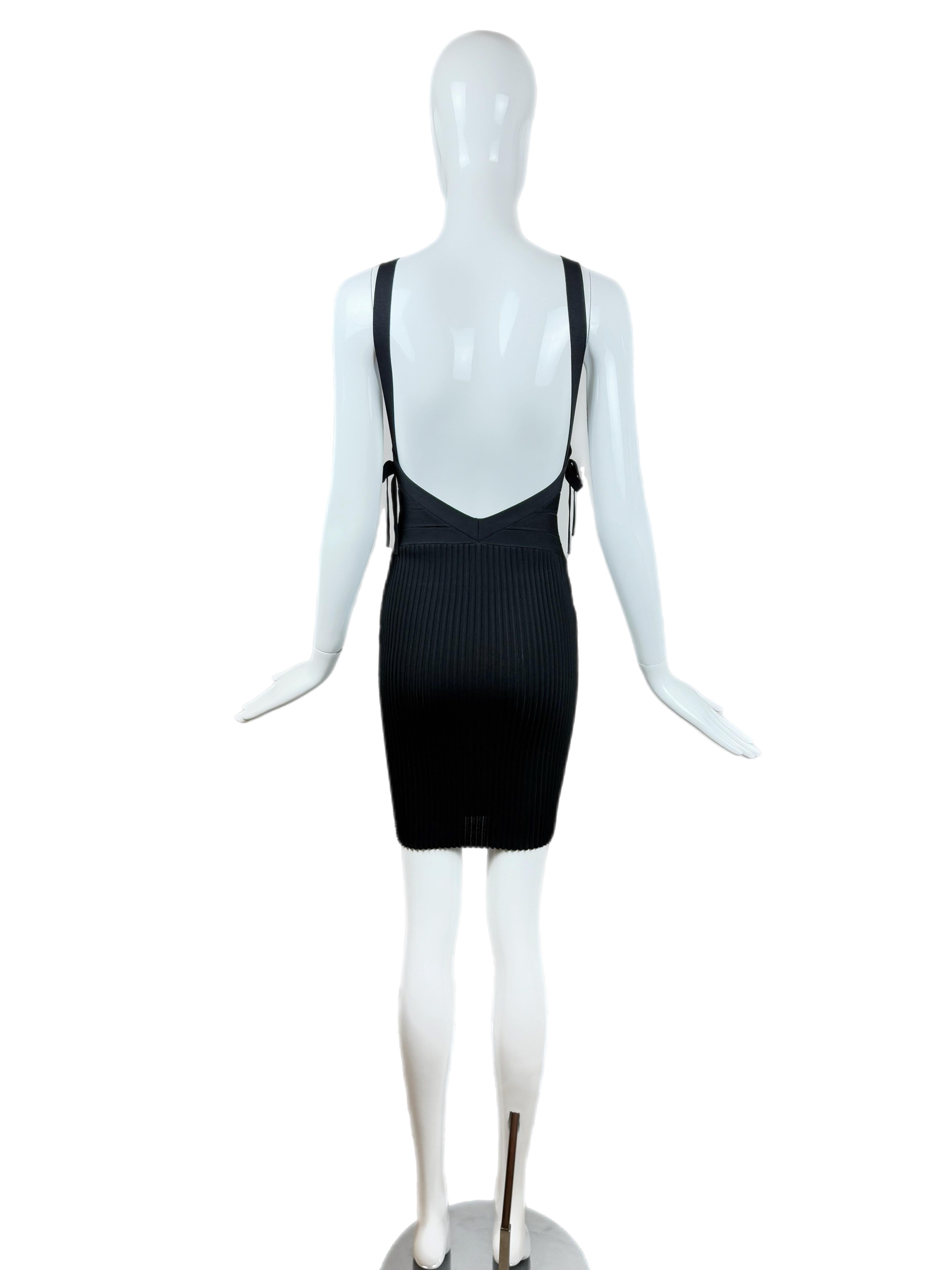 HERVE LEGER 90's Vintage Backless Mini Dress Pullover with Bows Excellent état - En vente à Leonardo, NJ