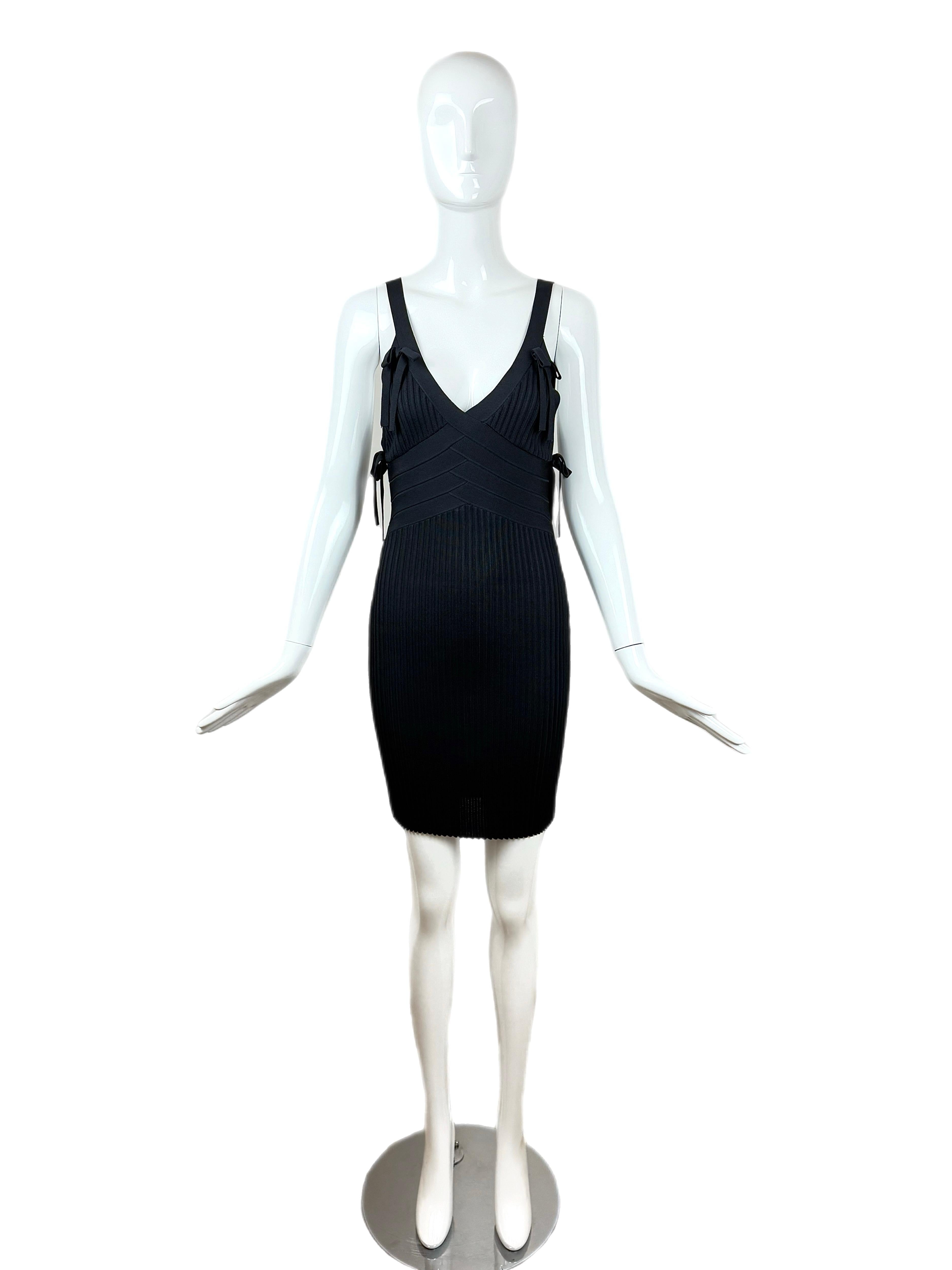 HERVE LEGER 90's Vintage Backless Mini Dress Pullover with Bows en vente 2