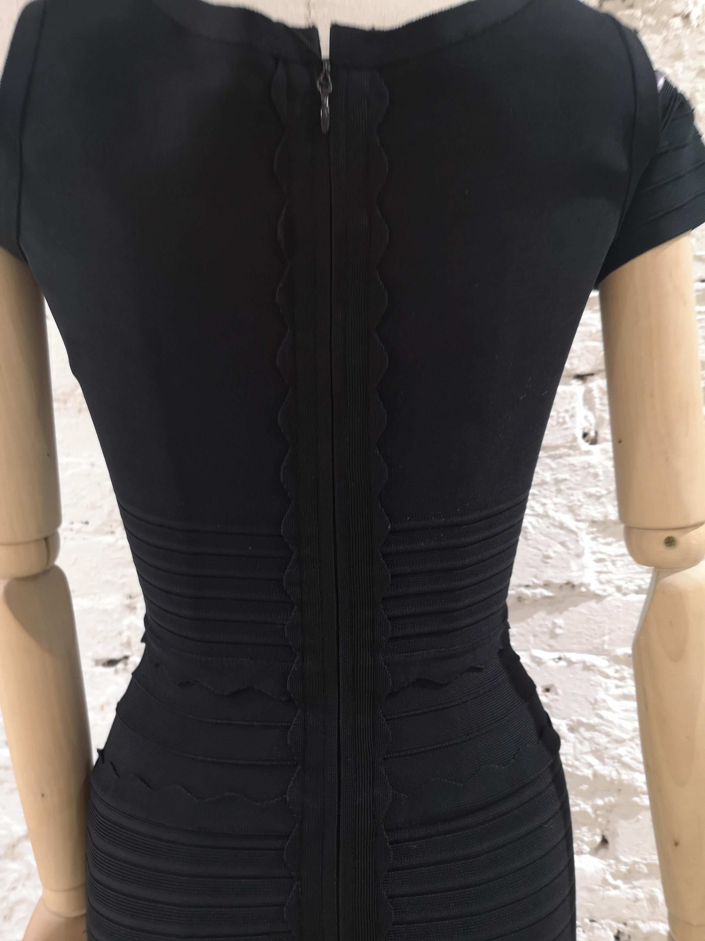 Hervé Léger Black Dress For Sale 2