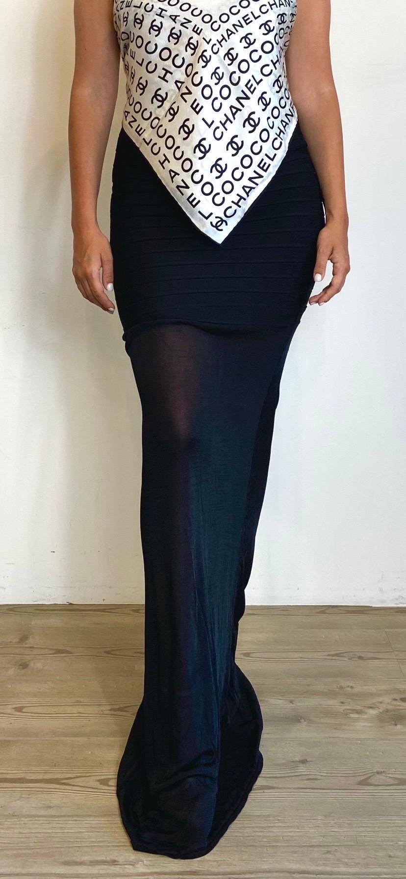 Schwarzer langer Rock von Herve Leger. für Damen oder Herren im Angebot