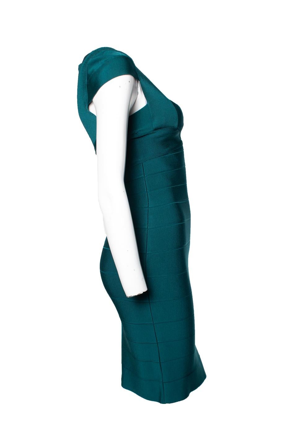 Herve Leger, Bodycon dress in green In Good Condition In AMSTERDAM, NL