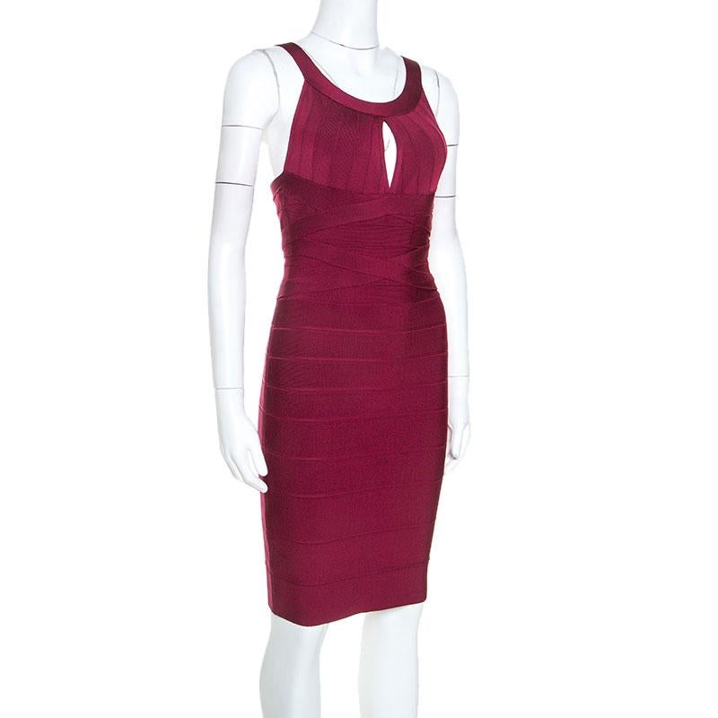 This stunning outfit from the house of Herve Leger is a must-have. Crafted from a blend of quality fabrics, this bandage dress has been designed to offer a flattering silhouette and great fit. It features a keyhole detail on the front and comes in a