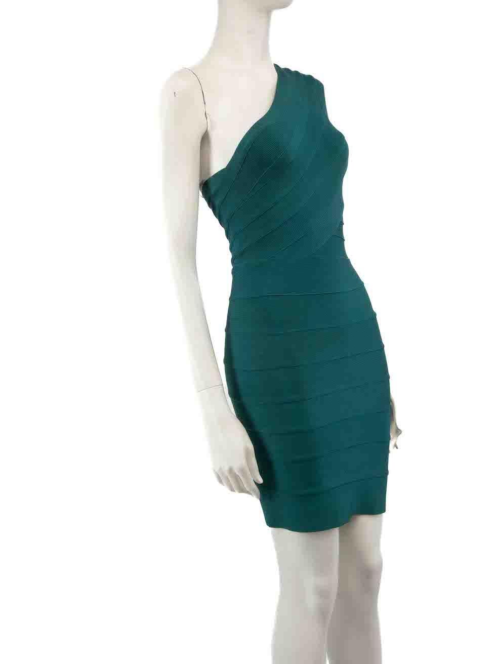 CONDITION is Good. Minor wear to dress is evident. light marks to the front, back and near the hem of the dress with some discolouration around the neckline on this used Herve Leger designer resale item.
 
 
 
 Details
 
 
 Green
 
 Viscose
 
 Mini