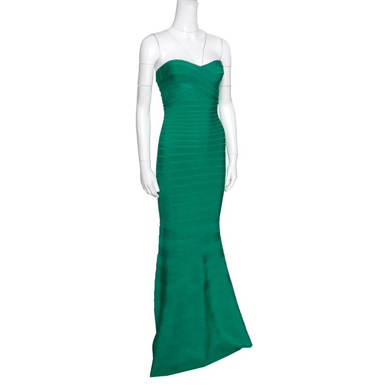 Herve Leger's Bandage creations are a craze amongst women around the world, and why not! This Sara gown is so beautiful you'll look like a dreamy vision every time you slip into it. Flaunting a green shade with the signature bandage strips, the