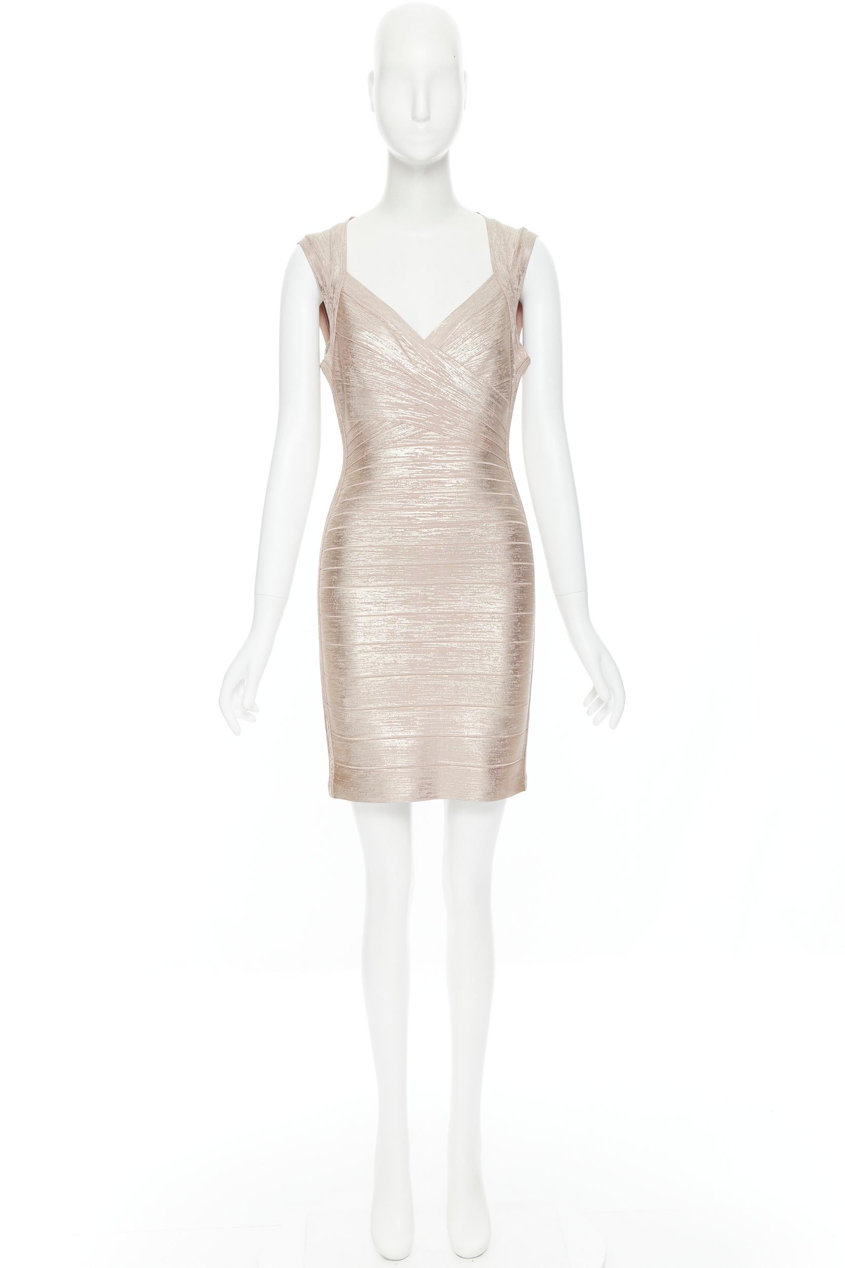 HERVE LEGER Max Azria rose gold shimmer bandage bodycon stretch dress M Reference: CAKK/A00006 
Brand: Herve Leger 
Designer: Max Azria 
Material: Polyester 
Color: Pink 
Pattern: Solid 
Closure: Zip 
Extra Detail: Sweetheart neckline. Sleeveless.