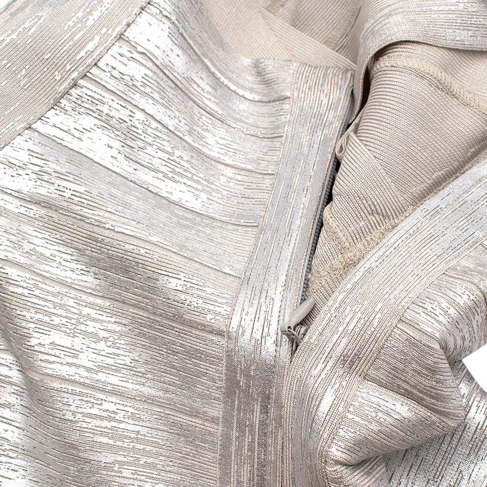Herve Leger Metallisches Bandage-Minikleid mit offenem Rücken - Größe S 4