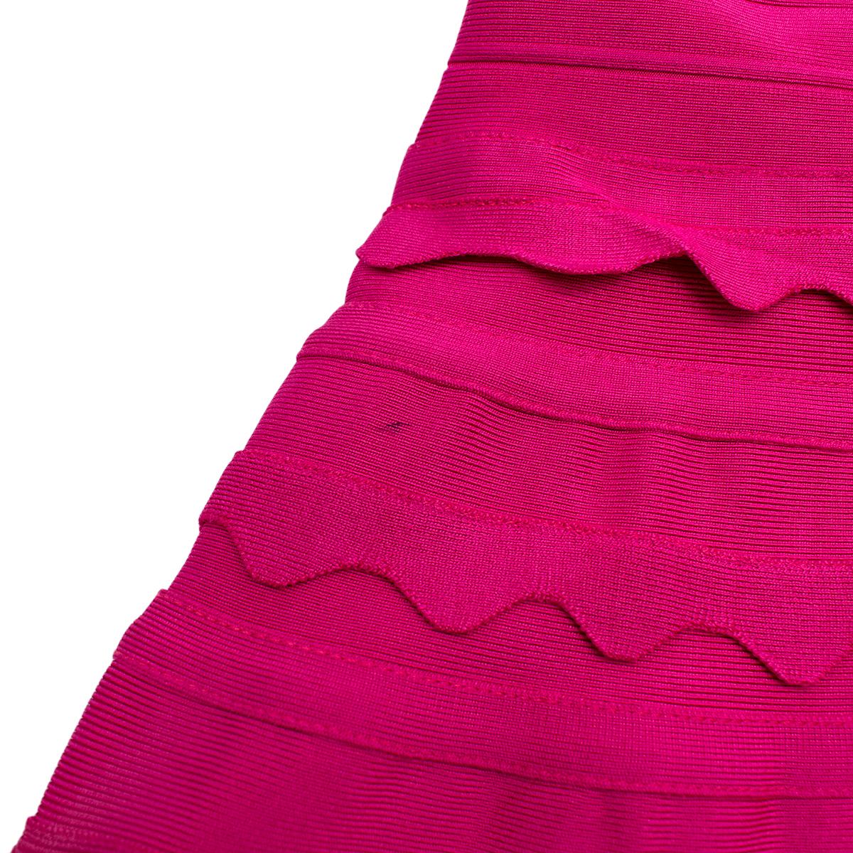 Herve Leger Nikayla Scalloped Edge Caprice Pink Dress  - Us size 6 For Sale 3