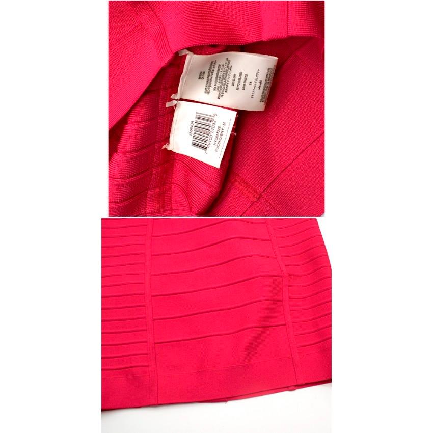 Herve Leger Neon pink mini bandage dress 

- Stretchy fabric
- Hook back
- Zip fastening 

Measurements are taken with the item lying flat, seam to seam.

Waist: 34cm
Chest: 39cm

90% Rayon, 9% Nylon and 1% Spandex