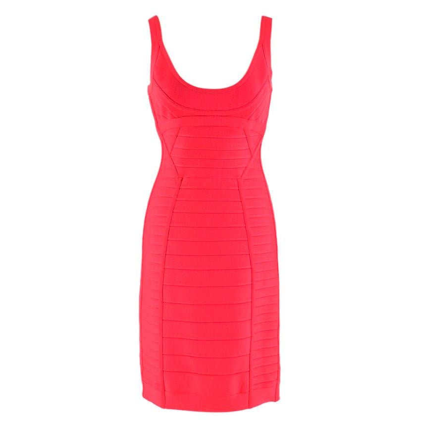 Herve Leger Pink Amanda Bandage Dress - Size Medium  In New Condition For Sale In London, GB