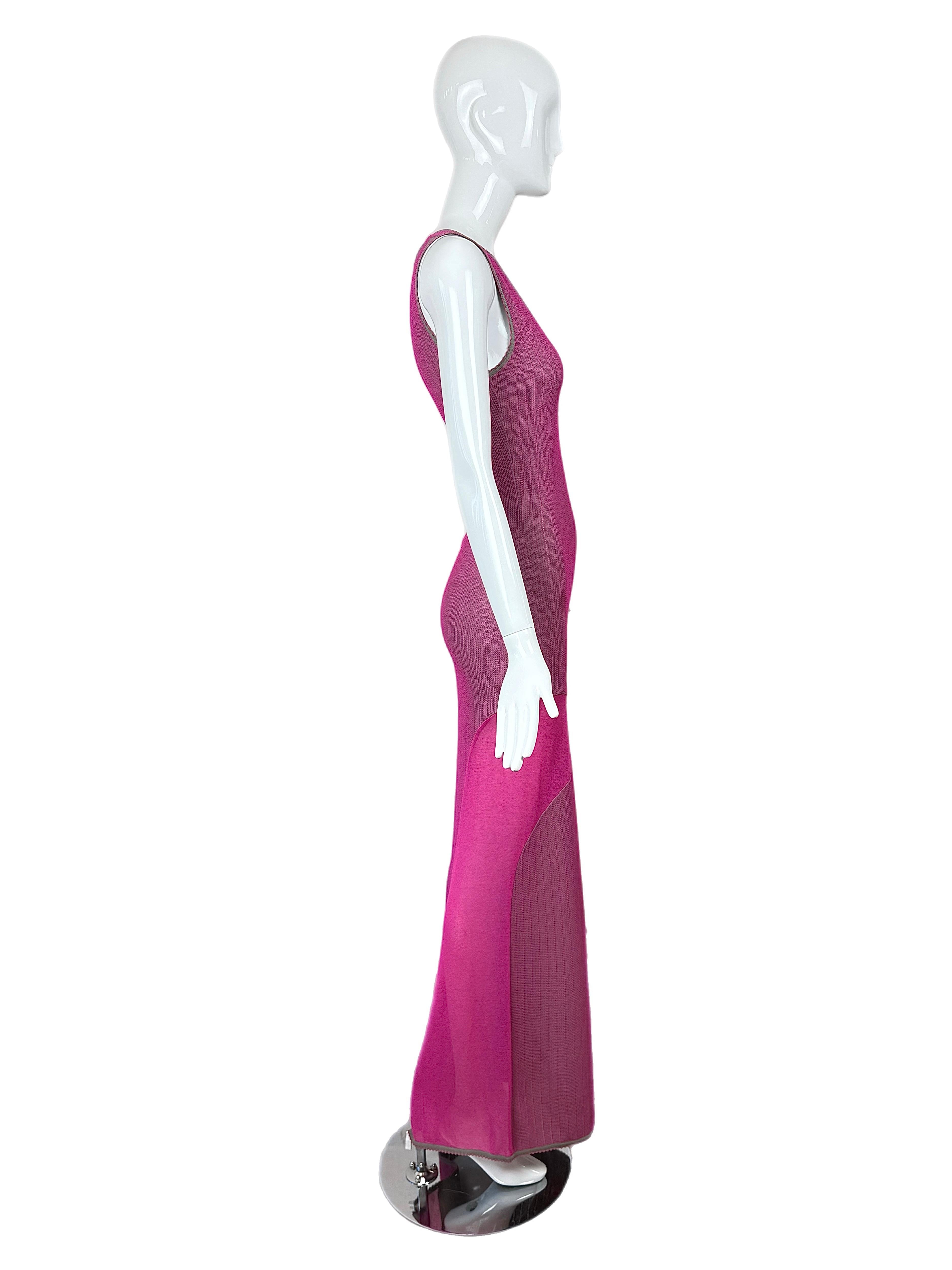HERVE LEGER Vintage Rosa + Graues Maxikleid 90er 00er Jahre im Zustand „Gut“ im Angebot in Leonardo, NJ