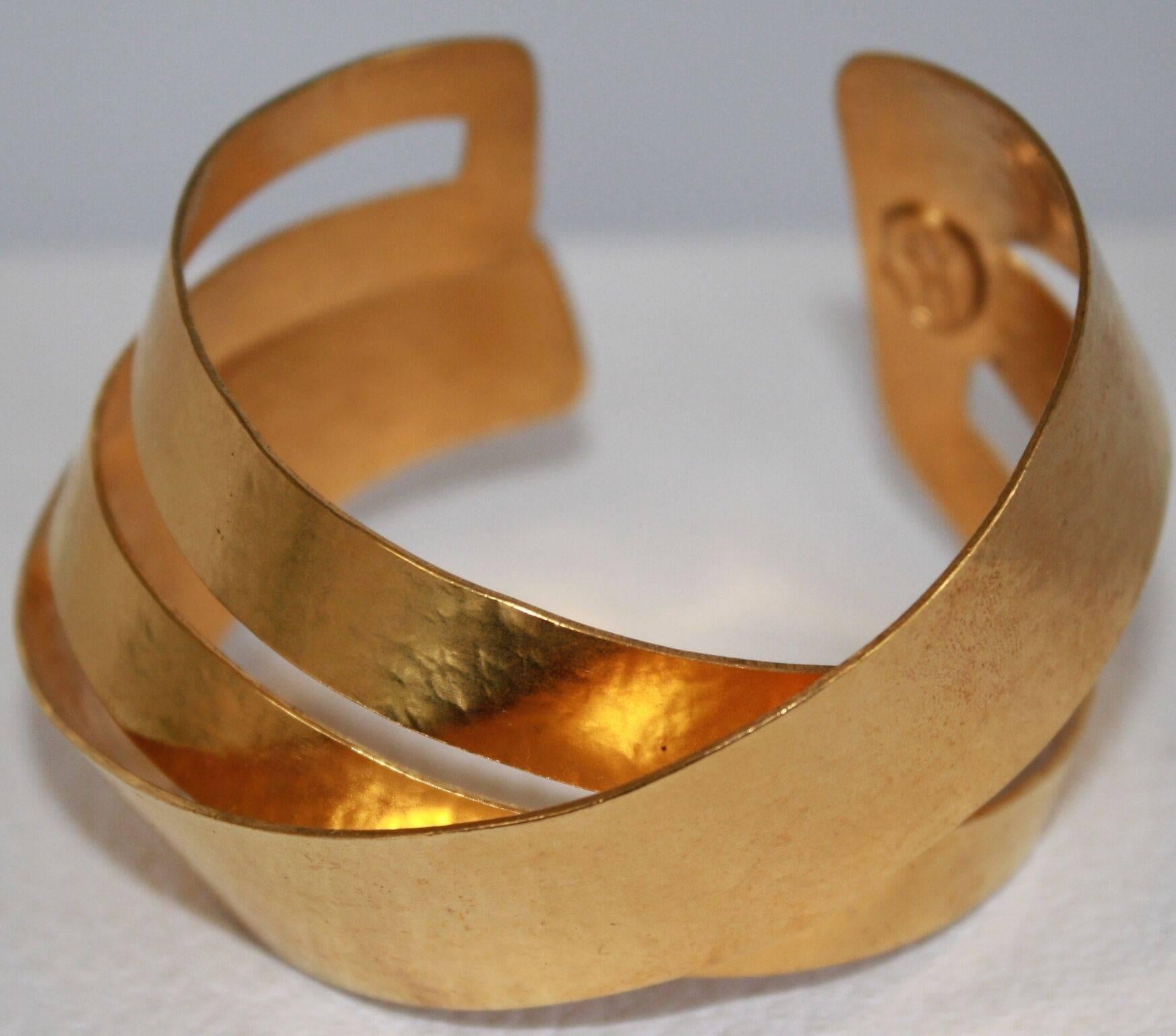 Herve van der Straeten Gilded Brass Overlap Bracelet 1