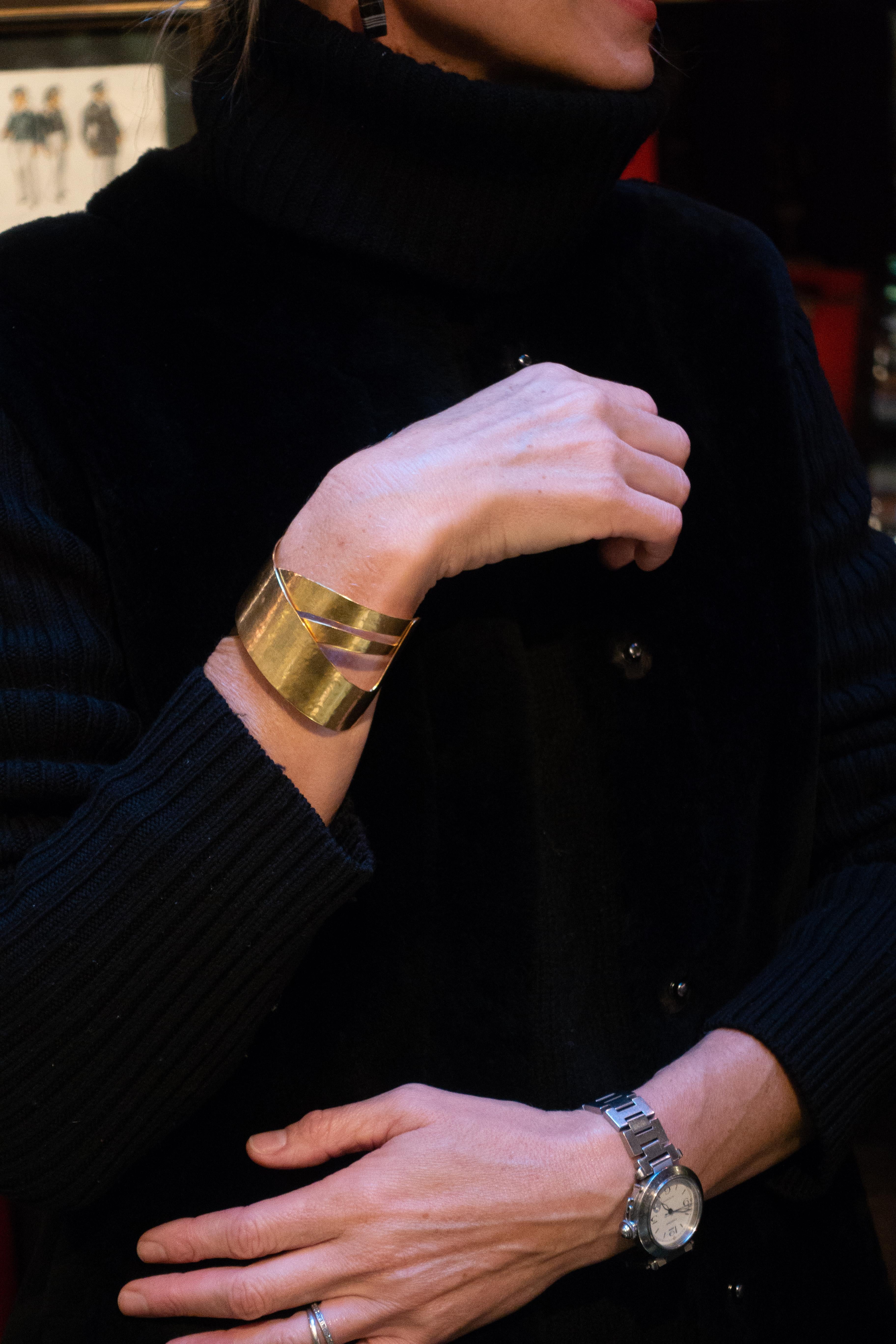 Contemporary Hervé Van Der Straeten Hammered Gold-Plated Brass Bracelet