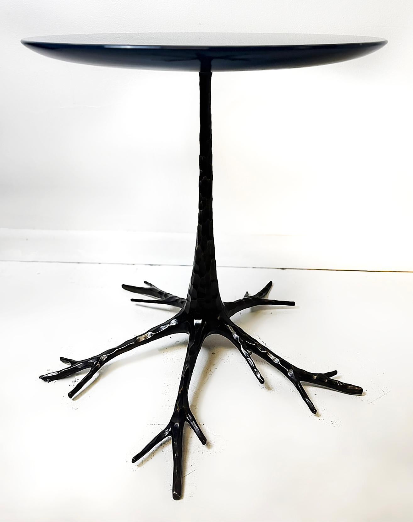 Francese Hervé Van der Straeten, Tavolo Ralph Pucci Gieridon Sylvestre in bronzo, Wood in vendita