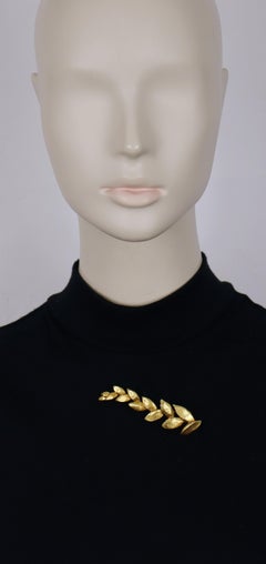HERVE VAN DER STRAETEN Vintage Texture Gold Tone Foliage Brooch