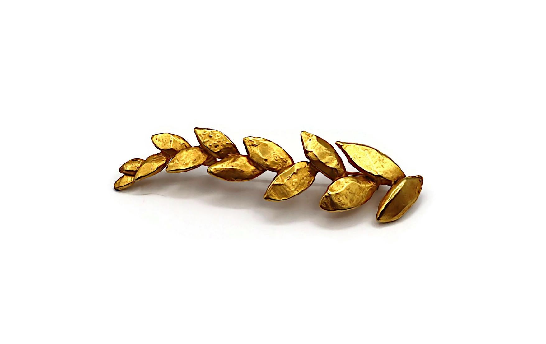 Women's HERVE VAN DER STRAETEN Vintage Texture Gold Tone Foliage Brooch For Sale