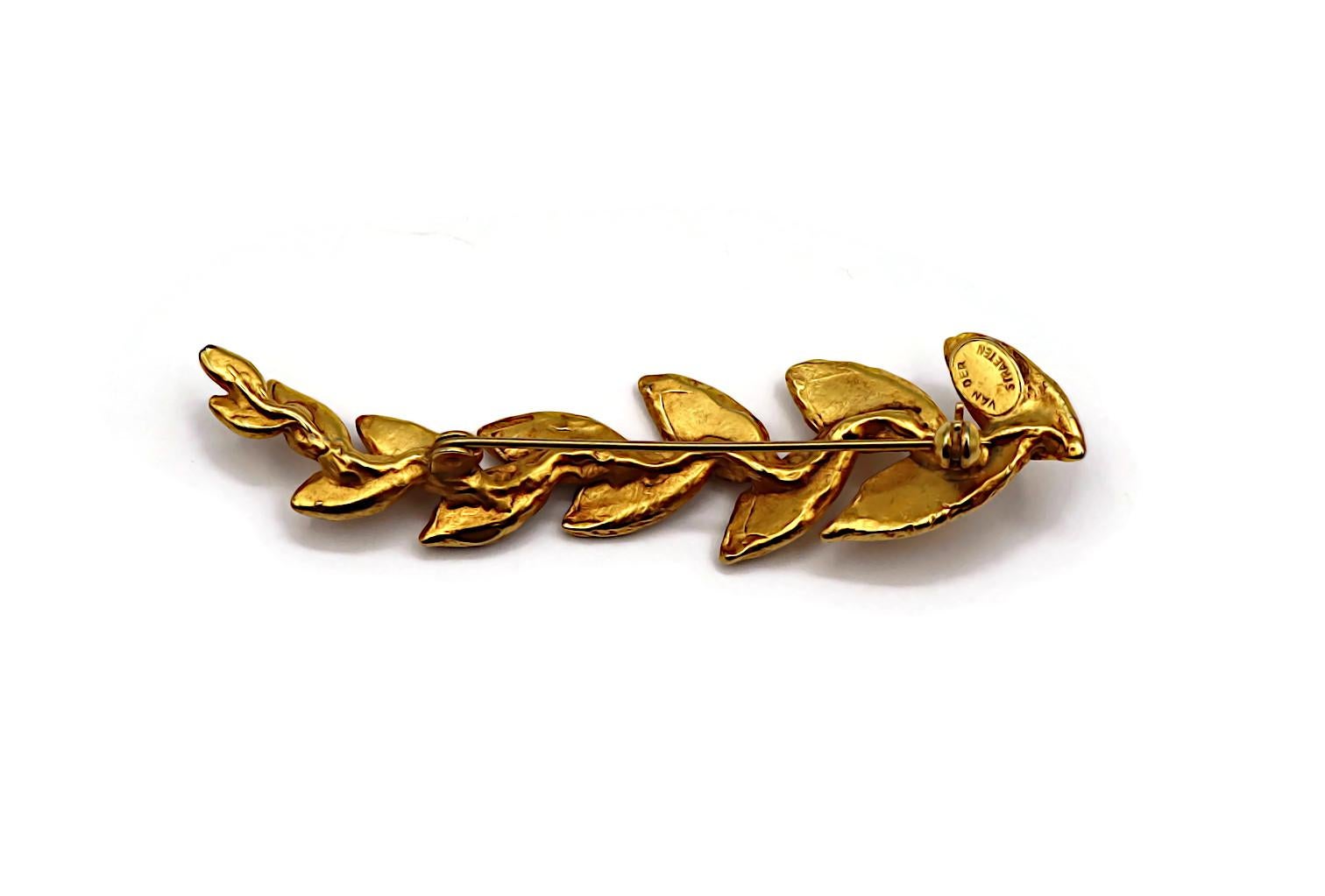 HERVE VAN DER STRAETEN Vintage Texture Gold Tone Foliage Brooch For Sale 3