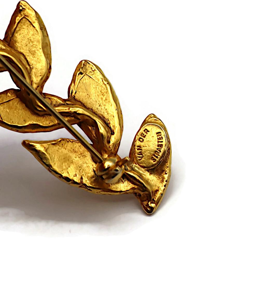 HERVE VAN DER STRAETEN Vintage Texture Gold Tone Foliage Brooch For Sale 4