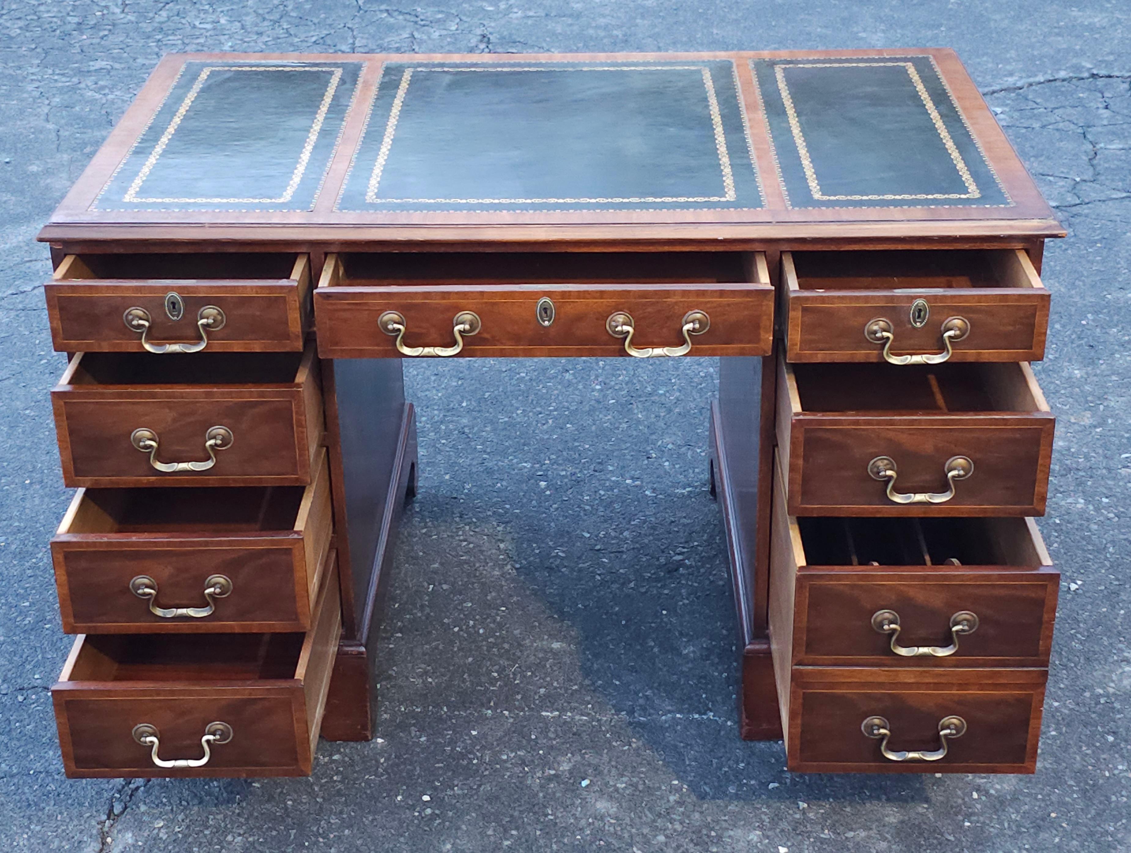 Canadian Hespeler Furniture Chippendale Mahogany Inlays and Green Leather Top Desk For Sale