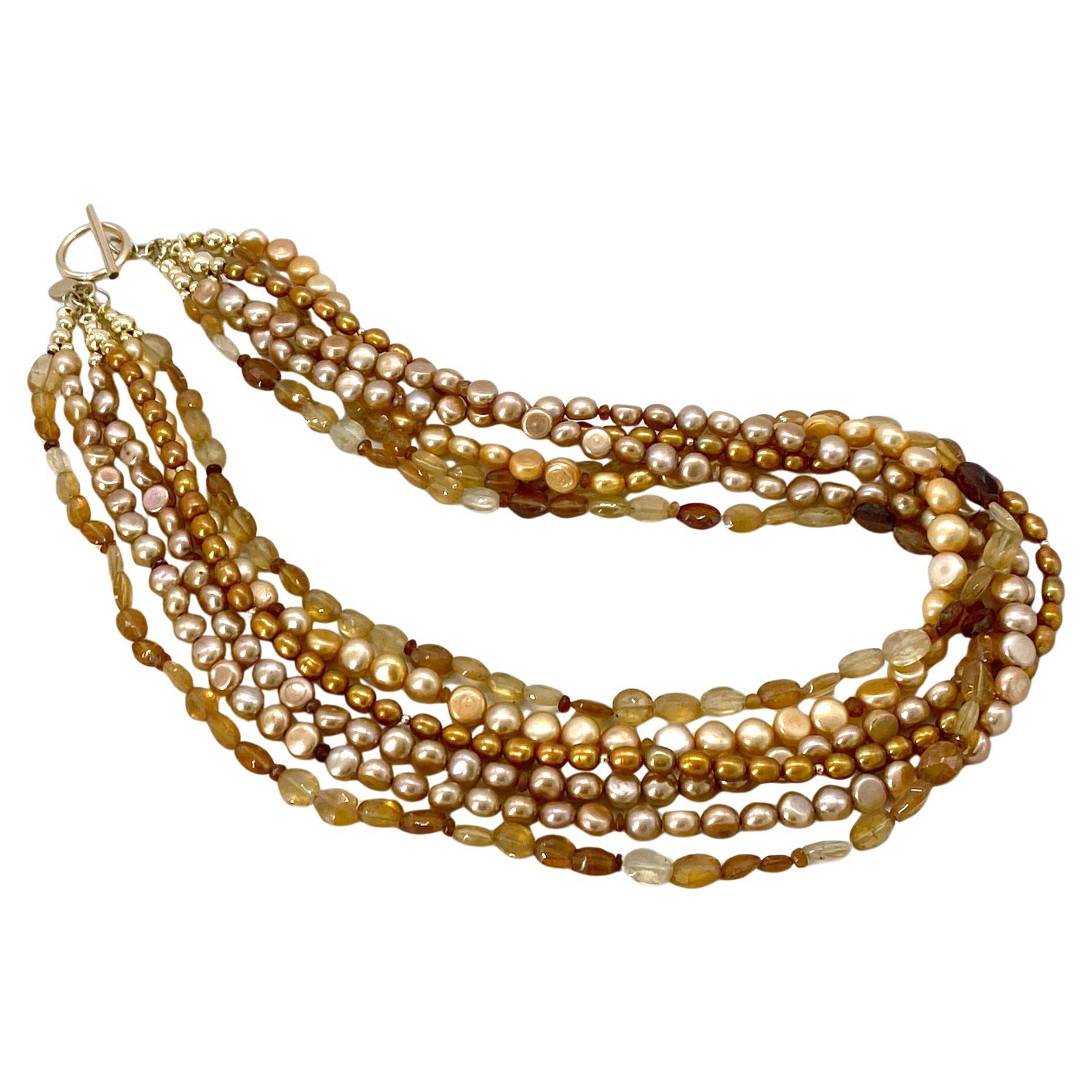 Artisan Collier multi-brins en hessonite et perles fourrées or en vente
