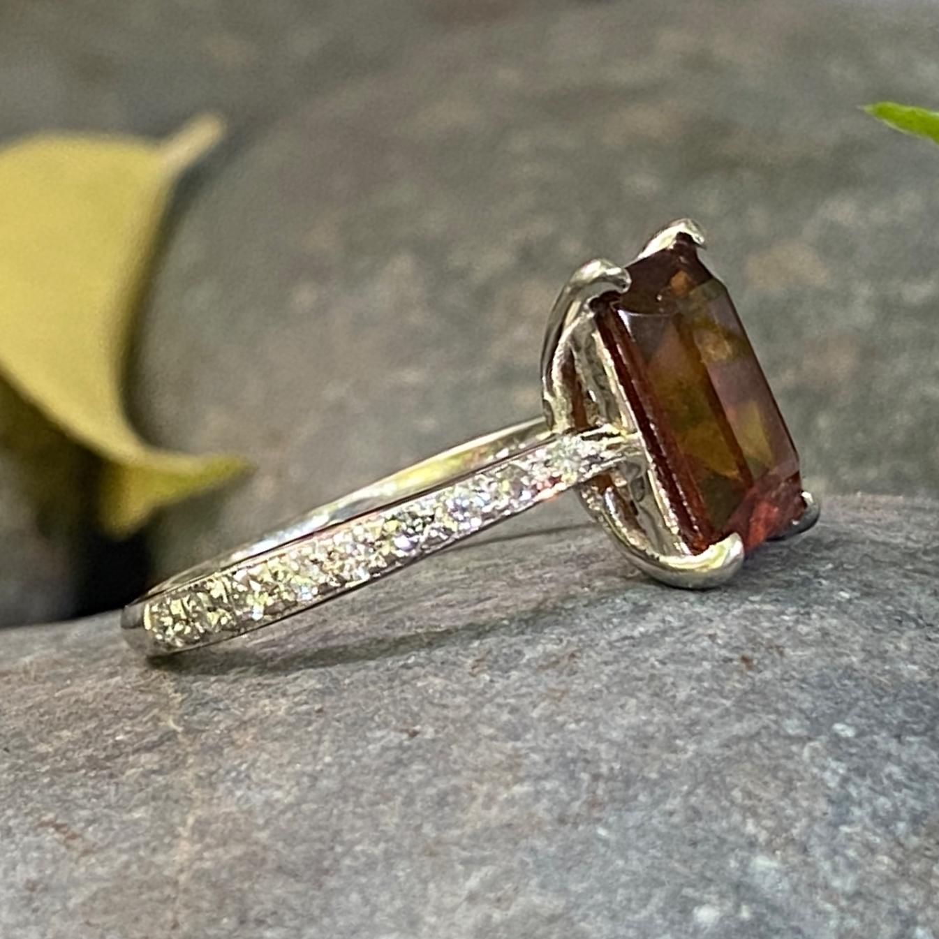 garnet pave ring