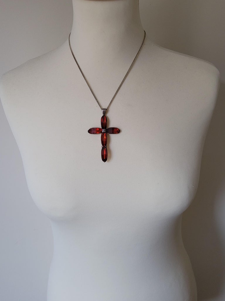 Hessonite Garnet Sterling Silver Cross Pendant Necklace For Sale at 1stDibs