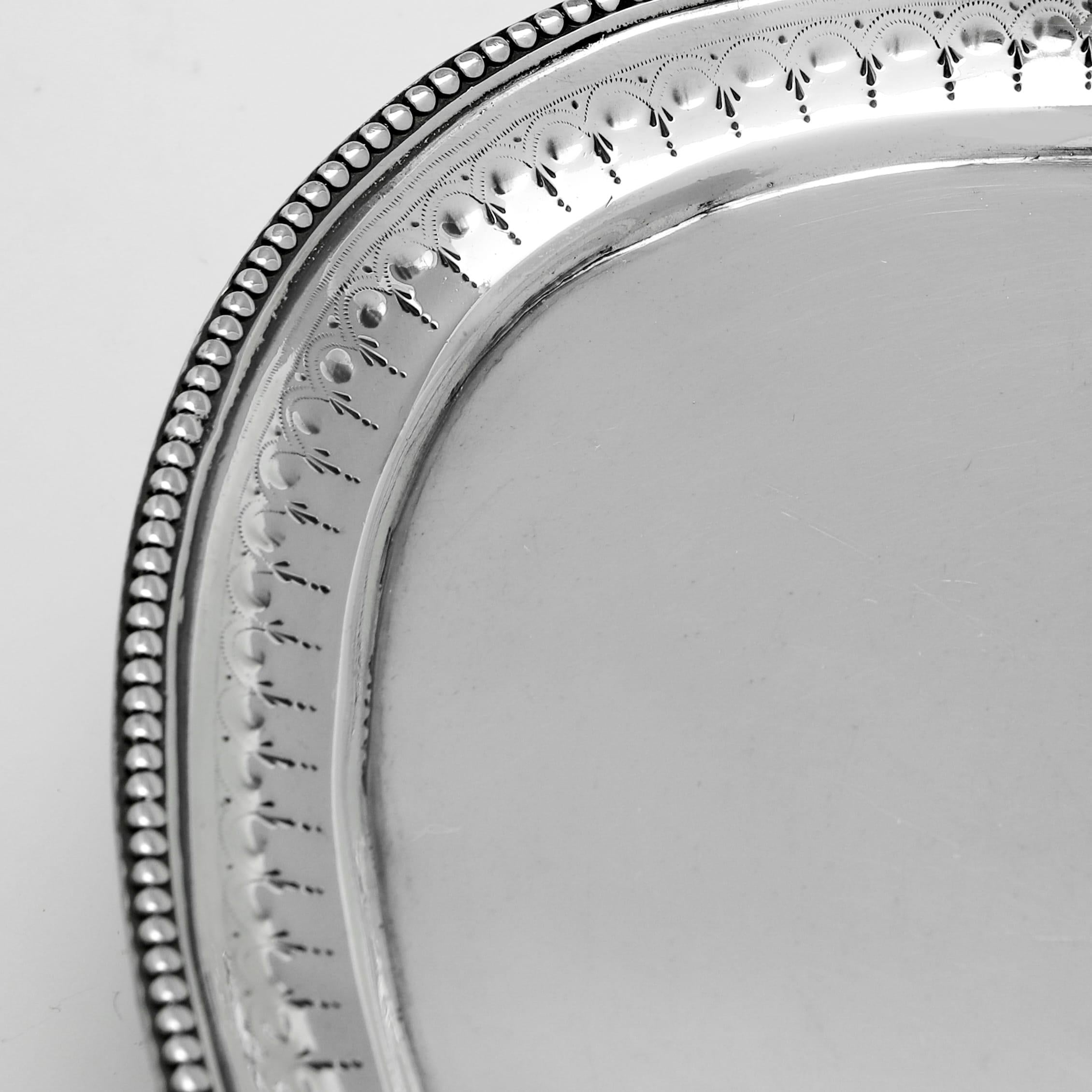 Anglais Hester Bateman - Support de théière néoclassique en argent massif fabriqué en 1787 en vente