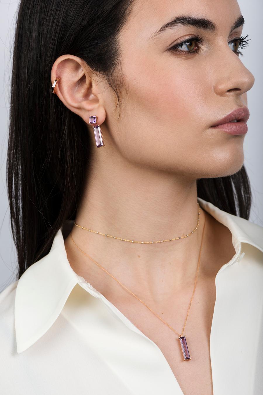 14K Rose Gold Purple Amethyst Gem Bar Marilyn Earring Extenders. (Extender only, Stud earrings sold separately).
Gold Weight: 3.36 grams.
Amethyst Carats: 8.00 ct.
Wear and customize with Neo Classic stud earrings, or with any studs of your