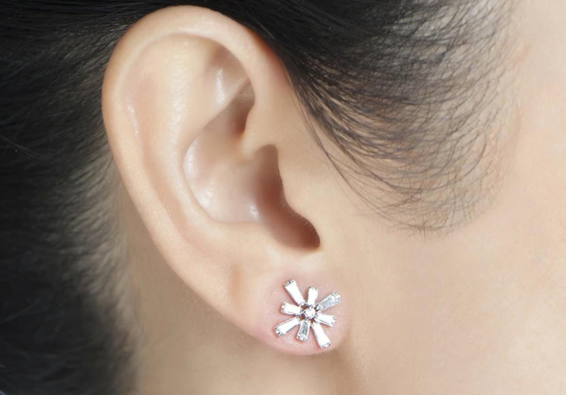 Round Cut Hestia Modern Star Baguette Diamond White Gold Earrings For Sale