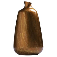 Hestia Vase (Gold Dusted) by Brian Chaaban