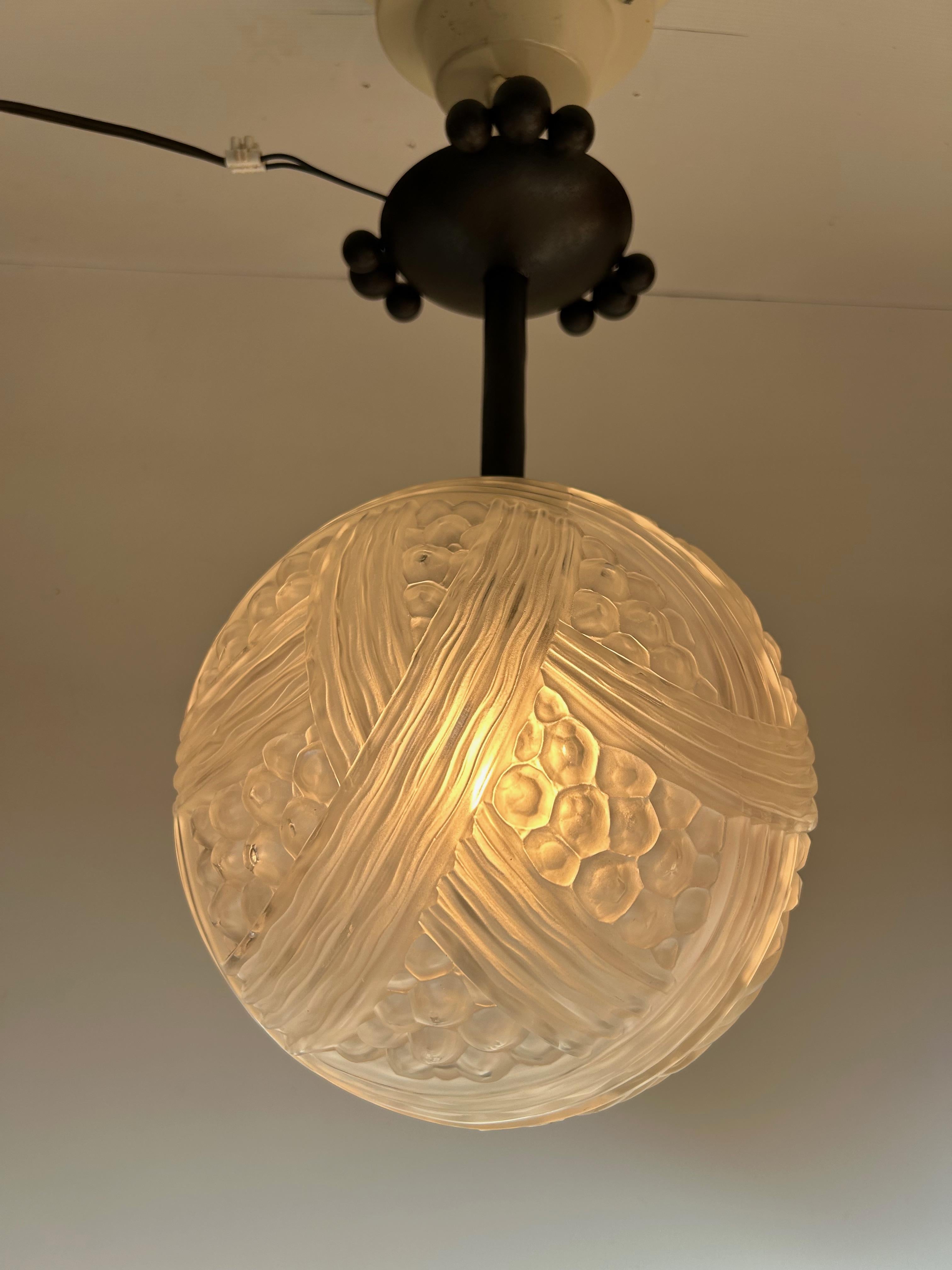 Hettier & Vincent, lampada a sospensione in stile Art Déco in vendita 1