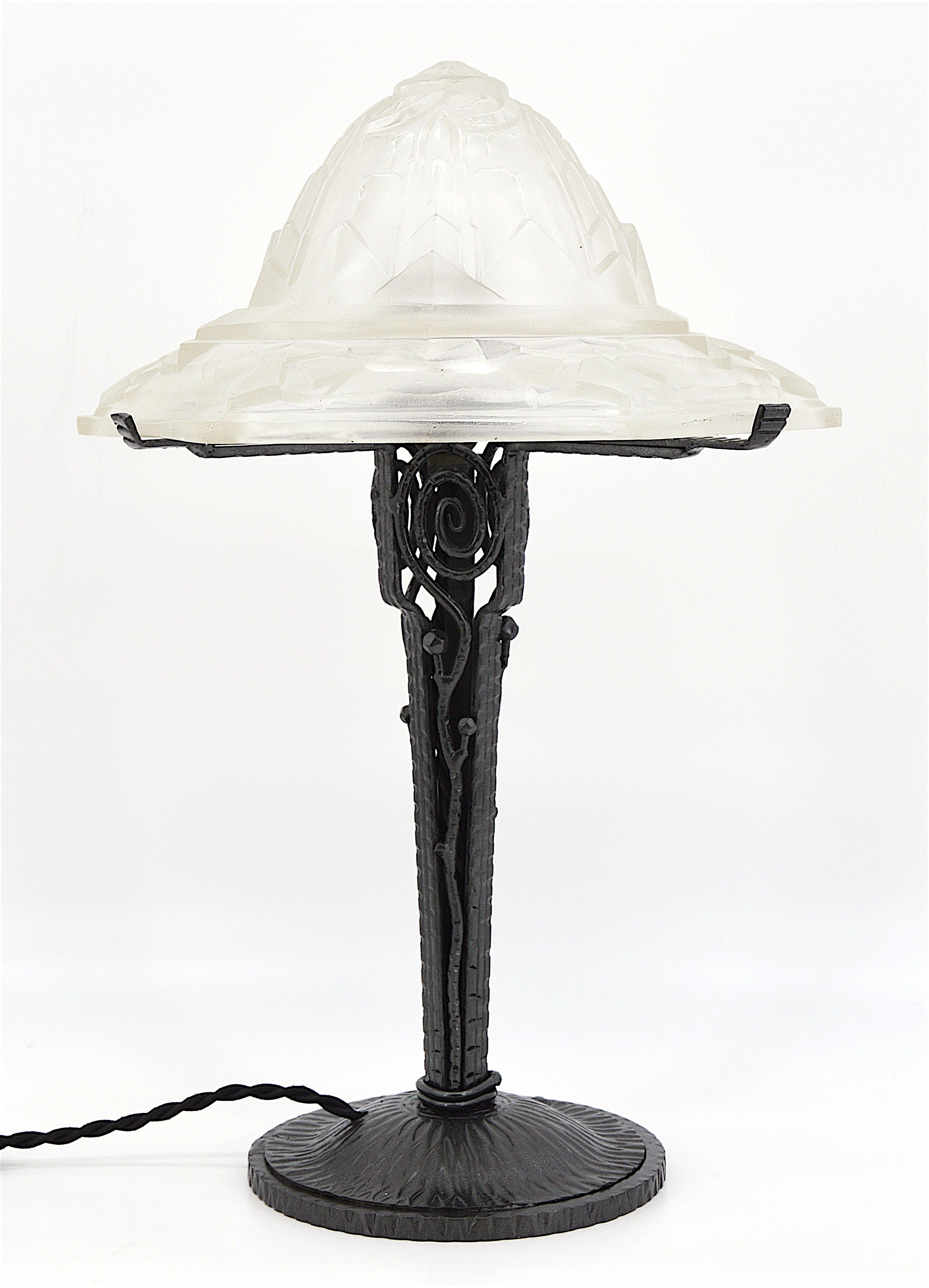 Early 20th Century Hettier-Vincent Art Deco Table Lamp, France, 1920 For Sale