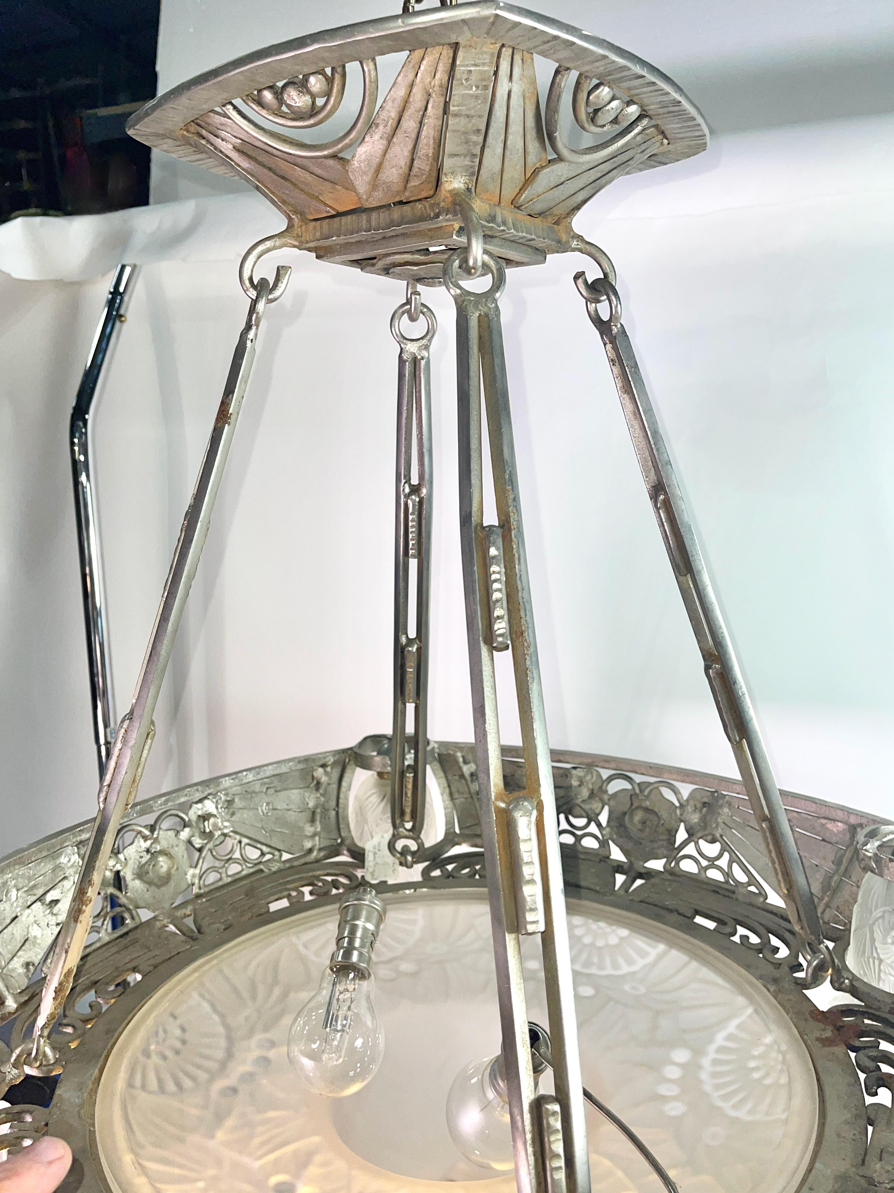 Hettier & Vincent Französischer Art Deco Kronleuchter im Angebot 14