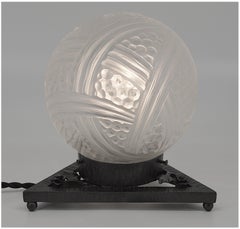 Hettier-Vincent French Art Deco Table Lamp, circa 1925