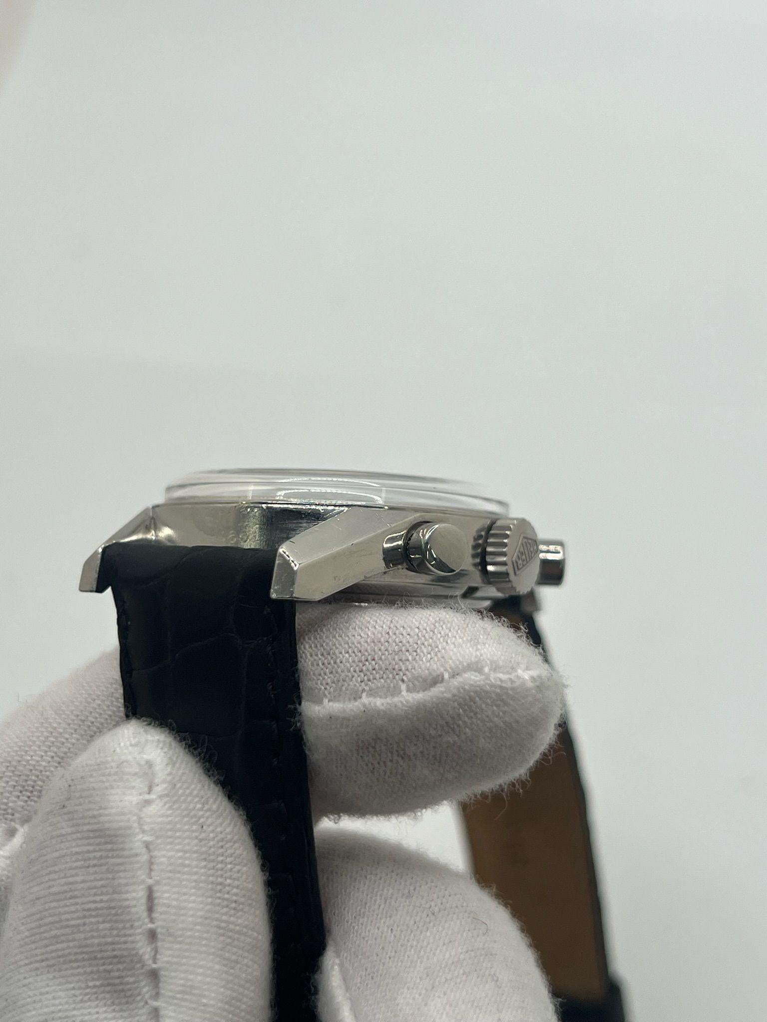 Heuer Carrera 2447 NT 1ère exécution en vente 13
