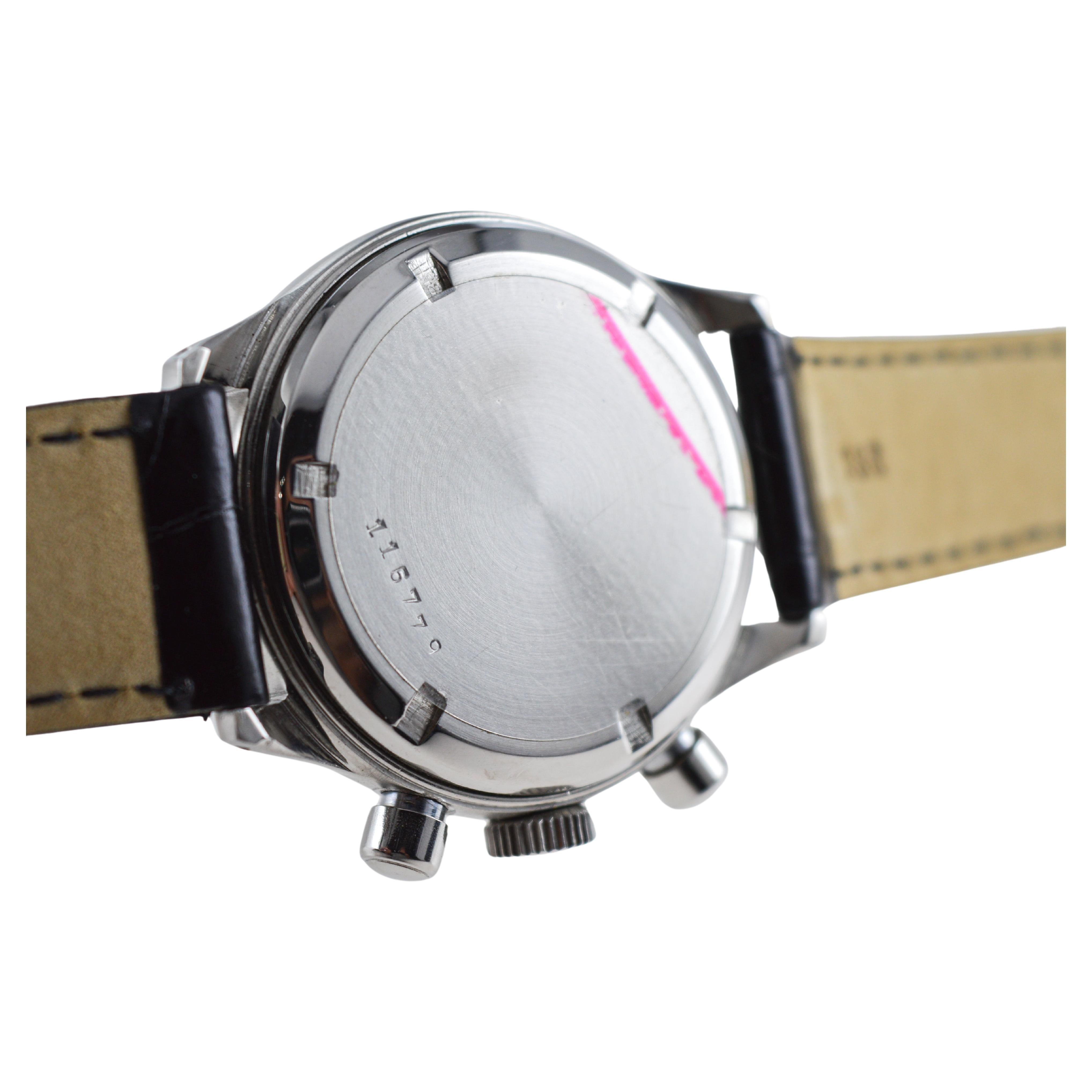 Montre chronographe manuelle Heuer en acier inoxydable étanche à trois registres en vente 7