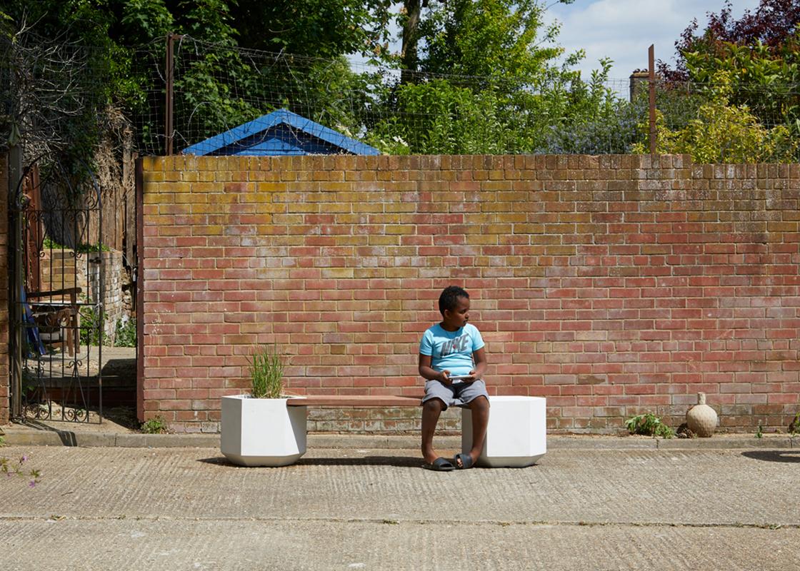 British Outdoor Concrete Hex-Bench For Sale