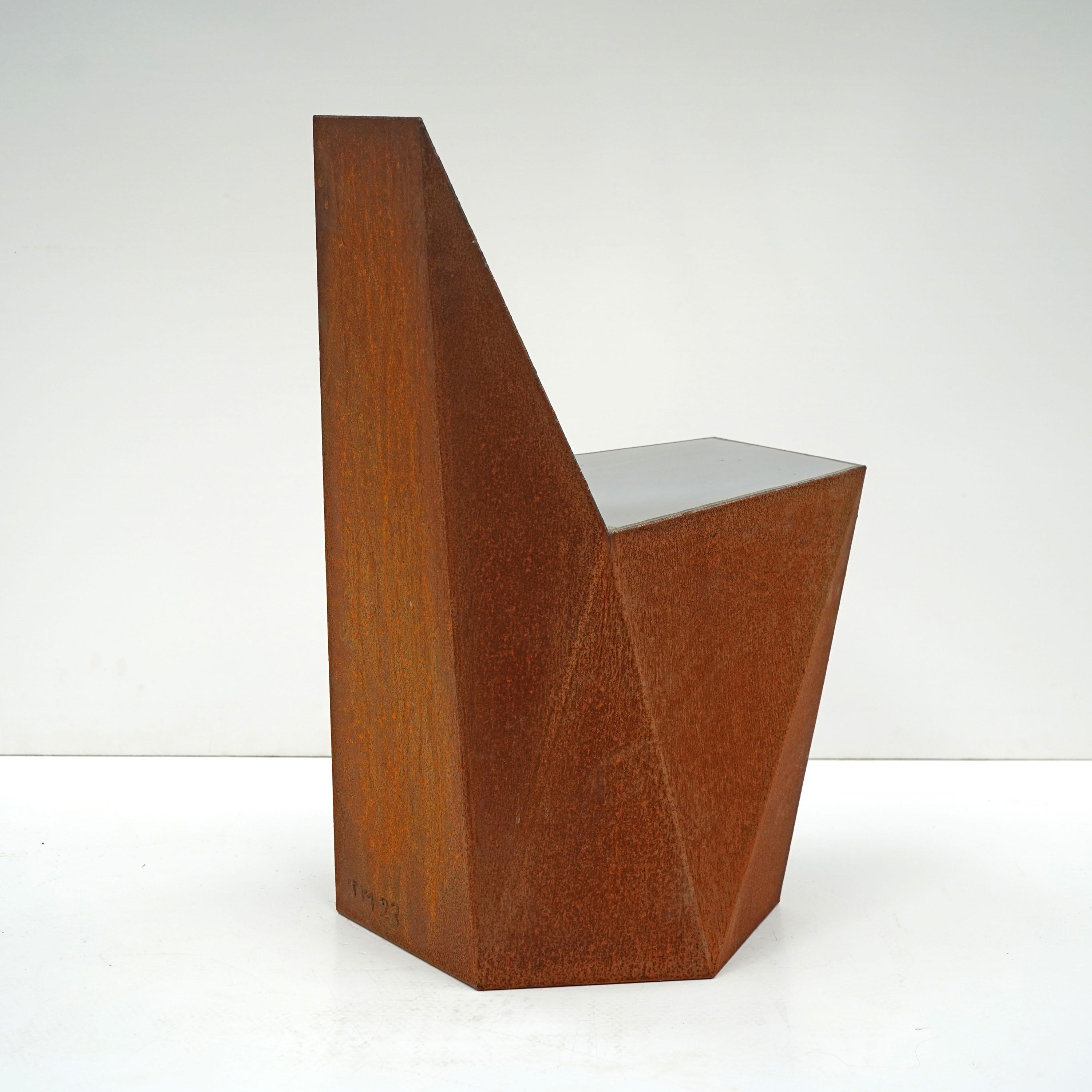 Silla Hex Corten de acero soldado y acero inoxidable pulido espejo de Julian Mayor en Nuevo estado para la venta en Geneve, CH