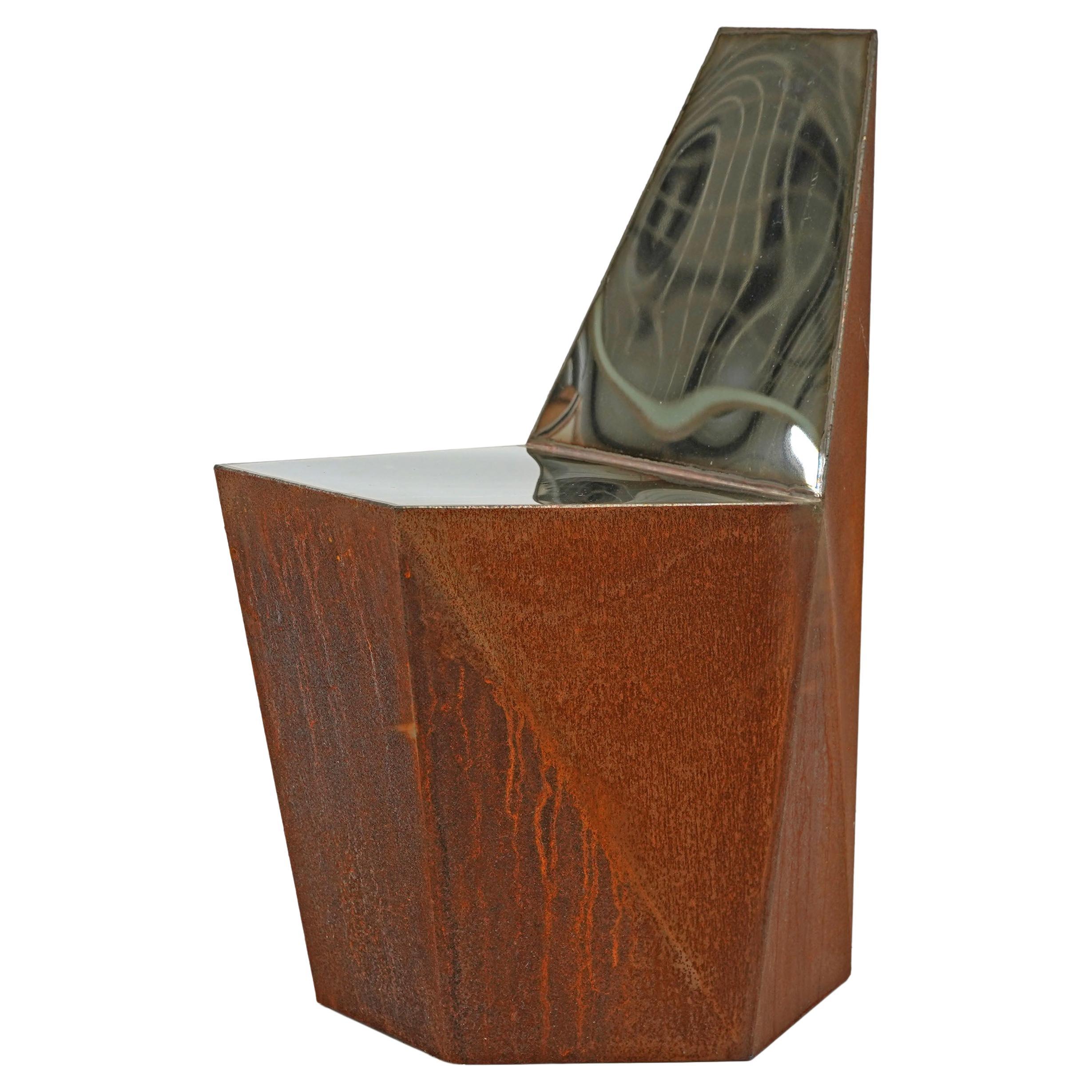 Hex Chair aus geschweißtem Cortenstahl und spiegelpoliertem Edelstahl von Julian Mayor