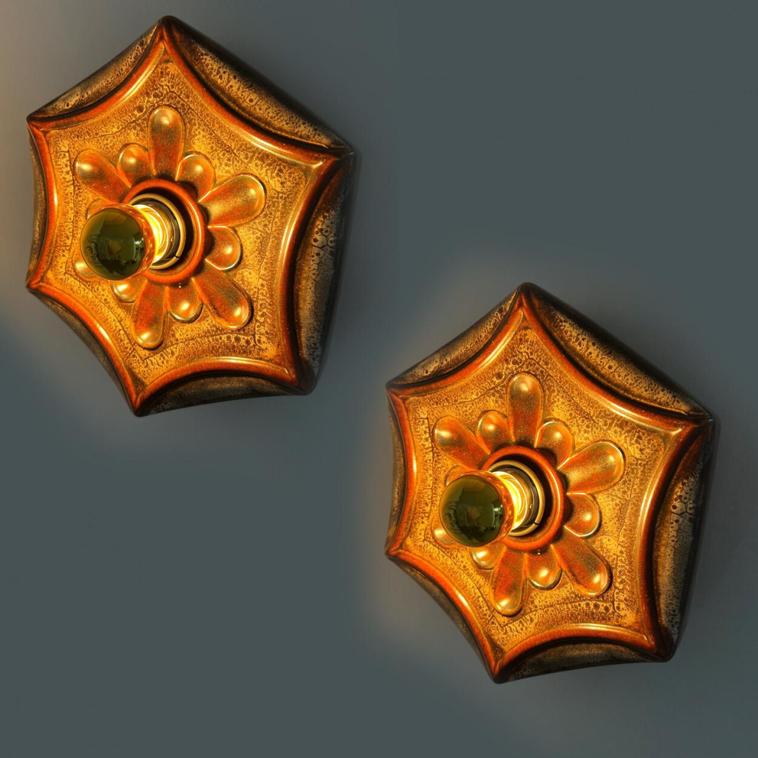 Hex-shaped Star Ceramic Wall Lights, Germany, 1970 In Good Condition In Rijssen, NL