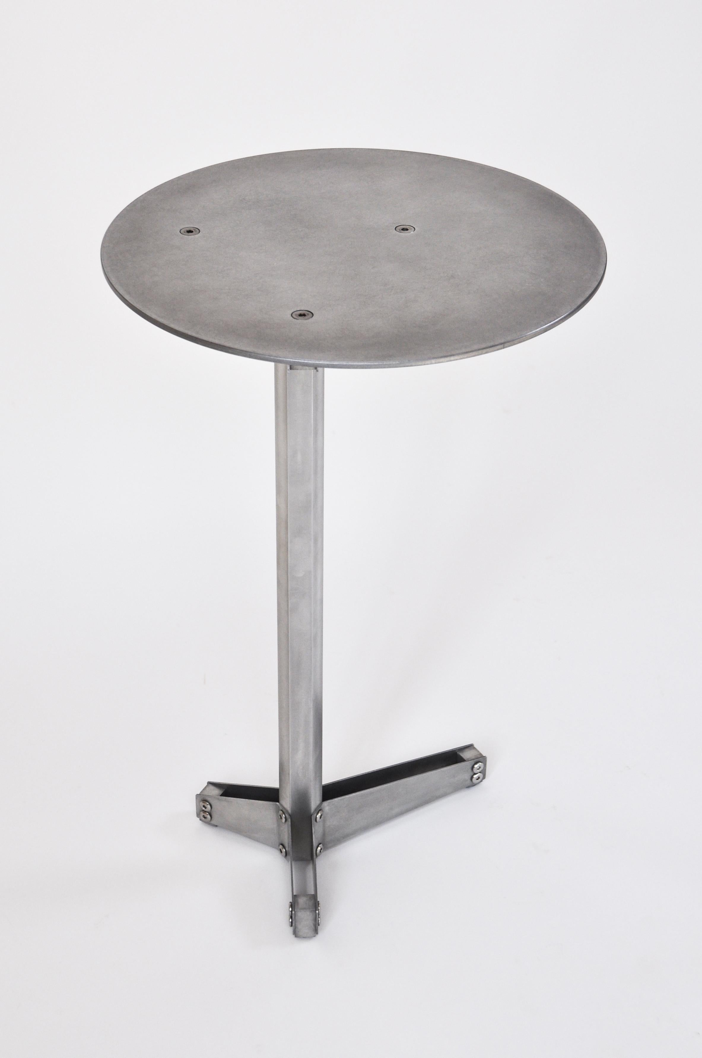 Table Hex400 de MLK Furniture en vente 1